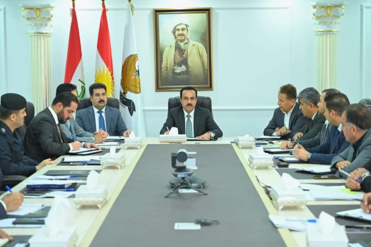 بە سەرپەرشتى پارێزگارى هەولێر.. کۆبوونەوەیەکى تایبەت سەبارەت بە ئامادەکاریى بۆ وەرزى بارانبارینى ئەمساڵ ئەنجامدرا