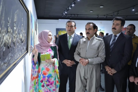 اربيل...افتتاح معرض مشترك فوتوغرافي تشكيلي
