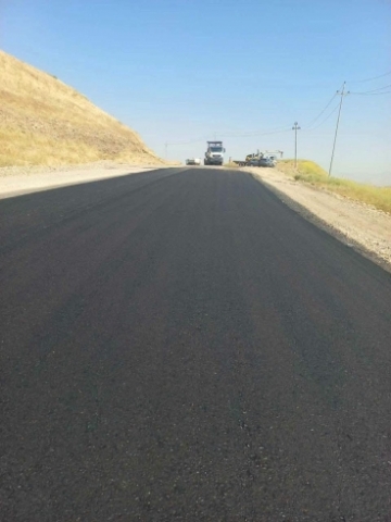 بەردەوامی هەوڵەکان بۆ چاککردنەوە و پاراستنی ڕێگاکانی پارێزگای هەولێر