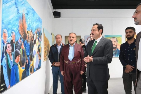 پارێزگارى هەولێر  سەردانى پیشانگای (پێكەوەژیان لە كوردستان) کرد