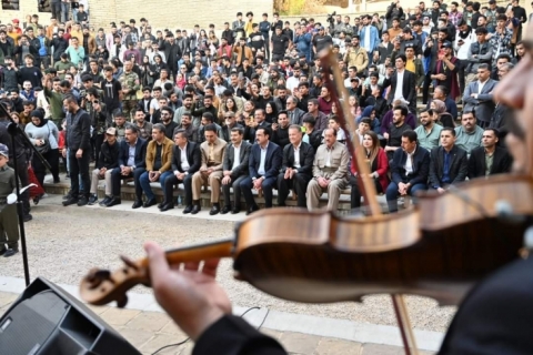 لە سەر قەڵاى هەولێر... ئێوارە ئاهەنگێکى گۆرانی و موزیکی کۆلێژی هونەرە جوانەکان بەڕێوەچوو