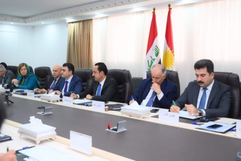 بە سەرپەرشتی سەرۆکی دیوانی ئەنجومەنی وەزیران و پارێزگارى هەولێر، کۆبوونەوەیەک لەگەڵ بەڕێوەبەرانى فەرمانگە خزمەتگوزارییەکان ئەنجامدرا