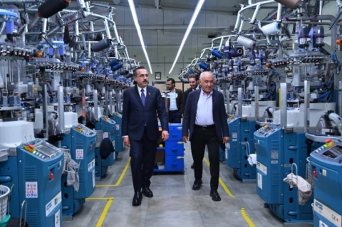 Erbil Governor Visits a Factory in Diyarbakır
