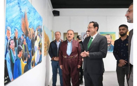 The Governor of Erbil paid a visit to the exhibition (Coexistence in Kurdistan)