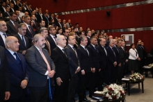       بحضور رئيس الوزراء.. انطلاق مراسم الإعلان عن التقرير الأول لإستراتيجية مكافحة الفساد في كوردستان
