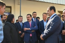 شاوێس.. بە گوژمەی 520 ملیۆن دینار لەسەر بوودجەی پەرەپێدانی پارێزگای هەولێر وێڕای دروستکردنی ئاوەڕۆ، چەندین شەقام قیرتاو و کۆنکرێت کران